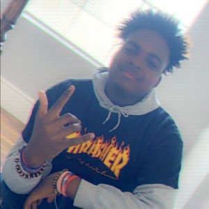 Meet your Posher, Dillon